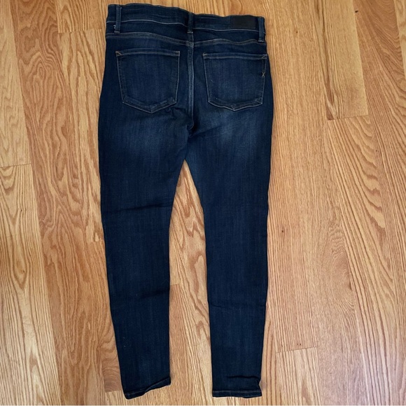 Express 4 short mid rise jean legging👖 - Picture 2 of 6
